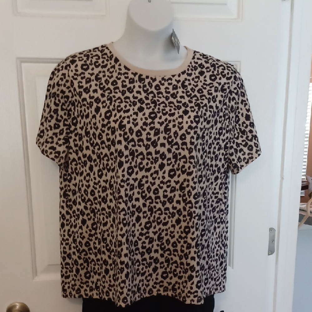 Blooming Jelly Leopard Print Women's Top